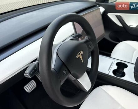 Тесла Model Y 2022 в Луцке на Automoto.ua Черный Тесла Model Y, объемом двигателя 0 л и пробегом 222 тыс. км за 19999 $, фото 61 на Automoto.ua