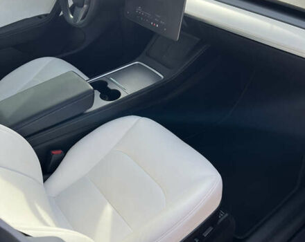 Тесла Model Y 2022 у Львові на Automoto.ua Чорний Тесла Model Y, об'ємом двигуна 0 л та пробігом 128 тис. км за 26300 $, фото 25 на Automoto.ua