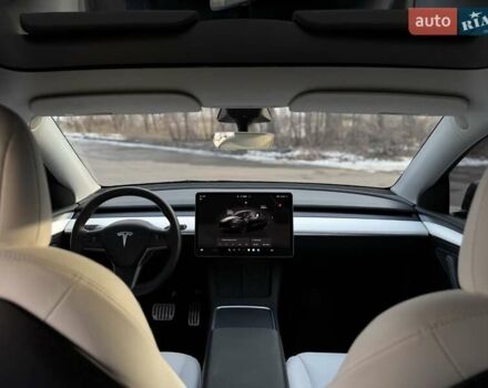 Черный Тесла Model Y, объемом двигателя 0 л и пробегом 44 тыс. км за 34200 $, фото 11 на Automoto.ua