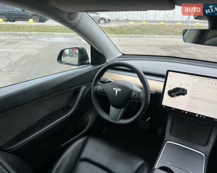 Черный Тесла Model Y, объемом двигателя 0 л и пробегом 61 тыс. км за 22900 $, фото 31 на Automoto.ua
