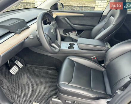 Черный Тесла Model Y, объемом двигателя 0 л и пробегом 36 тыс. км за 40800 $, фото 10 на Automoto.ua