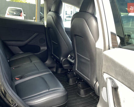 Тесла Model Y 2022 у Луцьку на Automoto.ua Чорний Тесла Model Y, об'ємом двигуна 0 л та пробігом 224 тис. км за 27500 $, фото 44 на Automoto.ua