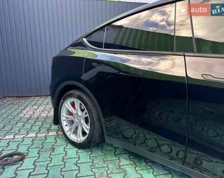 Черный Тесла Model Y, объемом двигателя 0 л и пробегом 136 тыс. км за 26199 $, фото 9 на Automoto.ua