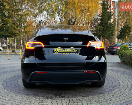 Черный Тесла Model Y, объемом двигателя 0 л и пробегом 121 тыс. км за 25750 $, фото 5 на Automoto.ua