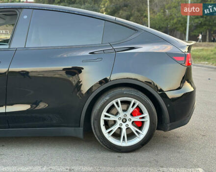 Чорний Тесла Model Y, об'ємом двигуна 0 л та пробігом 135 тис. км за 26499 $, фото 13 на Automoto.ua