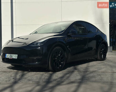 Черный Тесла Model Y, объемом двигателя 0 л и пробегом 24 тыс. км за 31000 $, фото 3 на Automoto.ua