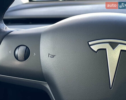 Тесла Model Y 2022 у Луцьку на Automoto.ua Чорний Тесла Model Y, об'ємом двигуна 0 л та пробігом 224 тис. км за 27500 $, фото 75 на Automoto.ua