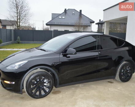 Чорний Тесла Model Y, об'ємом двигуна 0 л та пробігом 32 тис. км за 25900 $, фото 25 на Automoto.ua