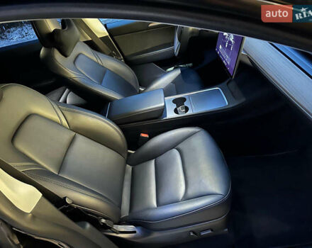 Черный Тесла Model Y, объемом двигателя 0 л и пробегом 33 тыс. км за 26900 $, фото 20 на Automoto.ua