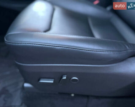 Черный Тесла Model Y, объемом двигателя 0 л и пробегом 53 тыс. км за 34999 $, фото 21 на Automoto.ua