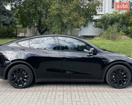 Черный Тесла Model Y, объемом двигателя 0 л и пробегом 89 тыс. км за 26999 $, фото 3 на Automoto.ua
