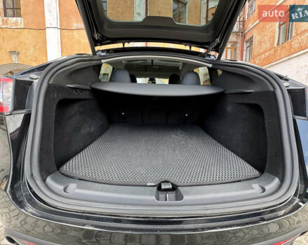 Черный Тесла Model Y, объемом двигателя 0 л и пробегом 58 тыс. км за 34500 $, фото 68 на Automoto.ua