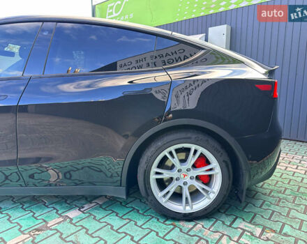Черный Тесла Model Y, объемом двигателя 0 л и пробегом 136 тыс. км за 26199 $, фото 18 на Automoto.ua