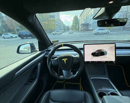 Черный Тесла Model Y, объемом двигателя 0 л и пробегом 50 тыс. км за 39999 $, фото 12 на Automoto.ua