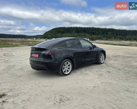 Черный Тесла Model Y, объемом двигателя 0 л и пробегом 83 тыс. км за 25500 $, фото 5 на Automoto.ua