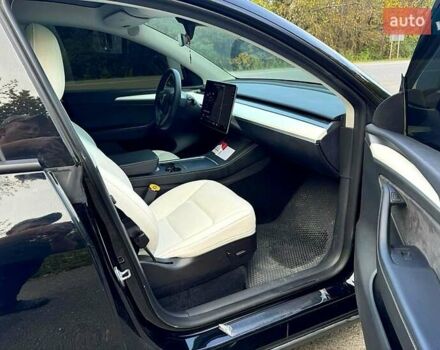 Чорний Тесла Model Y, об'ємом двигуна 0 л та пробігом 24 тис. км за 24500 $, фото 2 на Automoto.ua