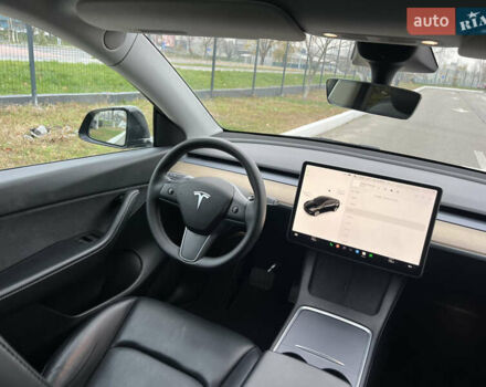Черный Тесла Model Y, объемом двигателя 0 л и пробегом 61 тыс. км за 22900 $, фото 23 на Automoto.ua