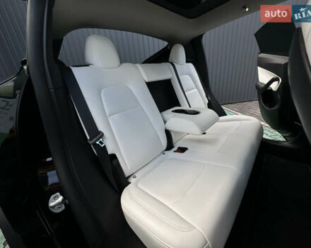 Черный Тесла Model Y, объемом двигателя 0 л и пробегом 136 тыс. км за 26199 $, фото 52 на Automoto.ua