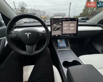 Черный Тесла Model Y, объемом двигателя 0 л и пробегом 45 тыс. км за 25999 $, фото 28 на Automoto.ua