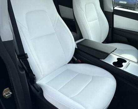 Тесла Model Y 2022 в Луцке на Automoto.ua Черный Тесла Model Y, объемом двигателя 0 л и пробегом 222 тыс. км за 19999 $, фото 44 на Automoto.ua