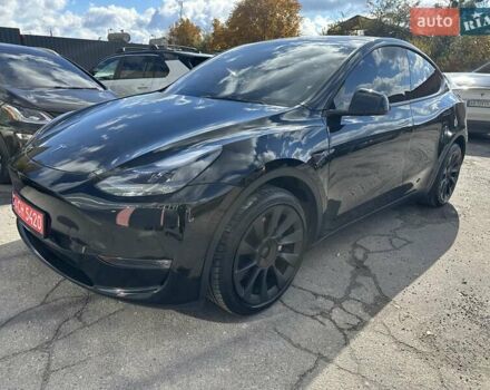 Черный Тесла Model Y, объемом двигателя 0 л и пробегом 49 тыс. км за 27555 $, фото 3 на Automoto.ua