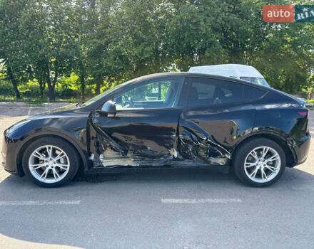 Черный Тесла Model Y, объемом двигателя 0 л и пробегом 51 тыс. км за 22500 $, фото 3 на Automoto.ua