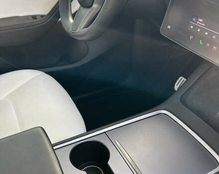 Тесла Model Y 2022 у Львові на Automoto.ua Чорний Тесла Model Y, об'ємом двигуна 0 л та пробігом 128 тис. км за 26300 $, фото 28 на Automoto.ua