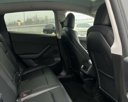 Черный Тесла Model Y, объемом двигателя 0 л и пробегом 61 тыс. км за 22900 $, фото 34 на Automoto.ua