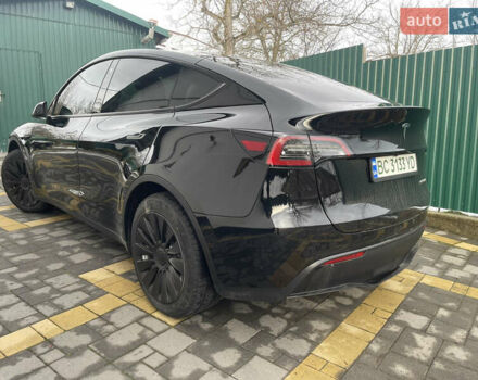 Черный Тесла Model Y, объемом двигателя 0 л и пробегом 67 тыс. км за 27500 $, фото 9 на Automoto.ua