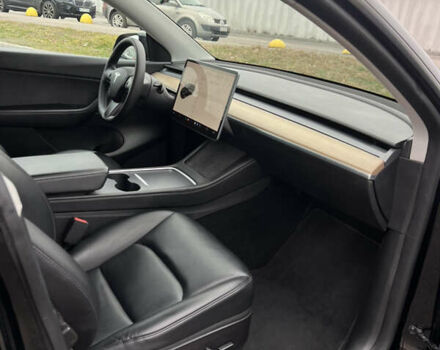 Черный Тесла Model Y, объемом двигателя 0 л и пробегом 61 тыс. км за 22900 $, фото 27 на Automoto.ua