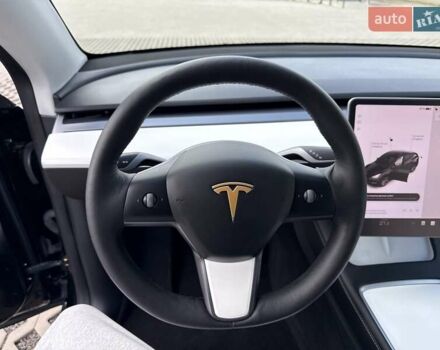 Тесла Model Y 2022 в Луцке на Automoto.ua Черный Тесла Model Y, объемом двигателя 0 л и пробегом 222 тыс. км за 19999 $, фото 60 на Automoto.ua