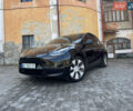 Черный Тесла Model Y, объемом двигателя 0 л и пробегом 58 тыс. км за 34500 $, фото 2 на Automoto.ua
