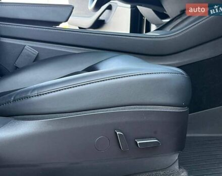 Черный Тесла Model Y, объемом двигателя 0 л и пробегом 73 тыс. км за 27890 $, фото 39 на Automoto.ua