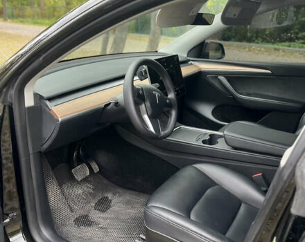 Черный Тесла Model Y, объемом двигателя 0 л и пробегом 146 тыс. км за 24500 $, фото 3 на Automoto.ua