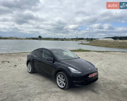 Черный Тесла Model Y, объемом двигателя 0 л и пробегом 83 тыс. км за 25500 $, фото 7 на Automoto.ua