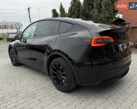 Черный Тесла Model Y, объемом двигателя 0 л и пробегом 45 тыс. км за 25999 $, фото 12 на Automoto.ua