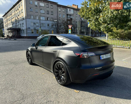 Черный Тесла Model Y, объемом двигателя 0 л и пробегом 50 тыс. км за 39999 $, фото 3 на Automoto.ua