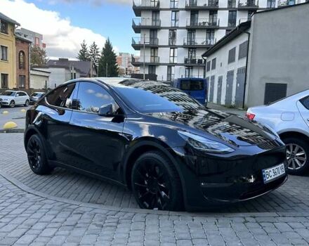 Черный Тесла Model Y, объемом двигателя 0 л и пробегом 11 тыс. км за 30300 $, фото 3 на Automoto.ua