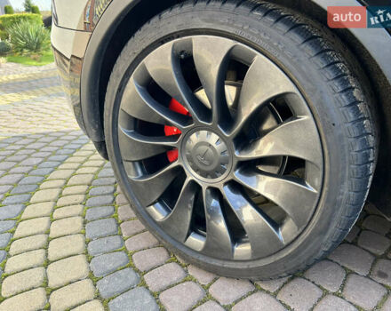 Тесла Model Y 2022 у Львові на Automoto.ua Чорний Тесла Model Y, об'ємом двигуна 0 л та пробігом 128 тис. км за 26300 $, фото 23 на Automoto.ua