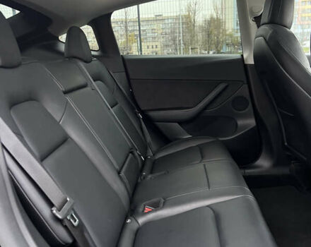 Черный Тесла Model Y, объемом двигателя 0 л и пробегом 61 тыс. км за 22900 $, фото 27 на Automoto.ua