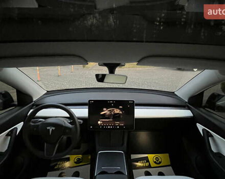 Черный Тесла Model Y, объемом двигателя 0 л и пробегом 121 тыс. км за 25750 $, фото 14 на Automoto.ua