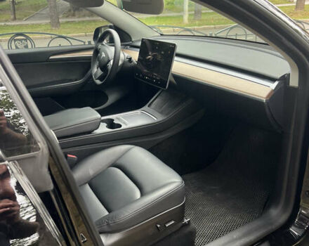 Черный Тесла Model Y, объемом двигателя 0 л и пробегом 146 тыс. км за 24500 $, фото 5 на Automoto.ua