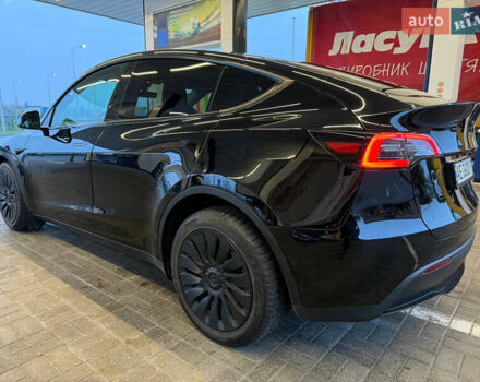 Черный Тесла Model Y, объемом двигателя 0 л и пробегом 53 тыс. км за 34999 $, фото 8 на Automoto.ua