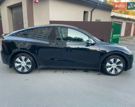 Тесла Model Y 2022 в Киеве на Automoto.ua Черный Тесла Model Y, объемом двигателя 0 л и пробегом 55 тыс. км за 42500 $, фото 4 на Automoto.ua