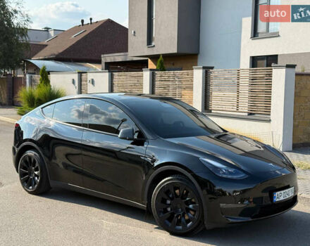 Черный Тесла Model Y, объемом двигателя 0 л и пробегом 79 тыс. км за 31999 $, фото 69 на Automoto.ua