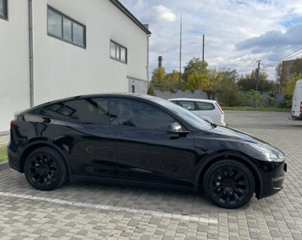 Черный Тесла Model Y, объемом двигателя 0 л и пробегом 31 тыс. км за 25990 $, фото 10 на Automoto.ua