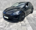 Черный Тесла Model Y, объемом двигателя 0 л и пробегом 12 тыс. км за 32500 $, фото 1 на Automoto.ua