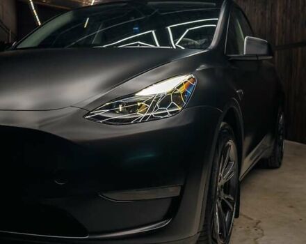 Черный Тесла Model Y, объемом двигателя 0 л и пробегом 34 тыс. км за 46999 $, фото 6 на Automoto.ua