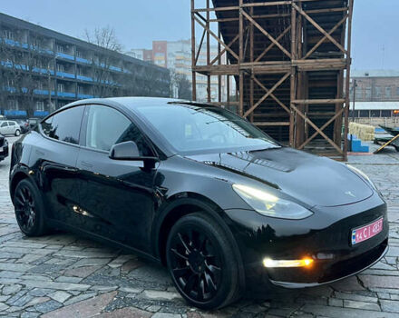 Черный Тесла Model Y, объемом двигателя 0 л и пробегом 59 тыс. км за 25950 $, фото 1 на Automoto.ua
