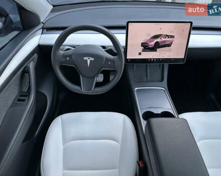 Тесла Model Y 2023 в Ровно на Automoto.ua Черный Тесла Model Y, объемом двигателя 0 л и пробегом 13 тыс. км за 28900 $, фото 17 на Automoto.ua